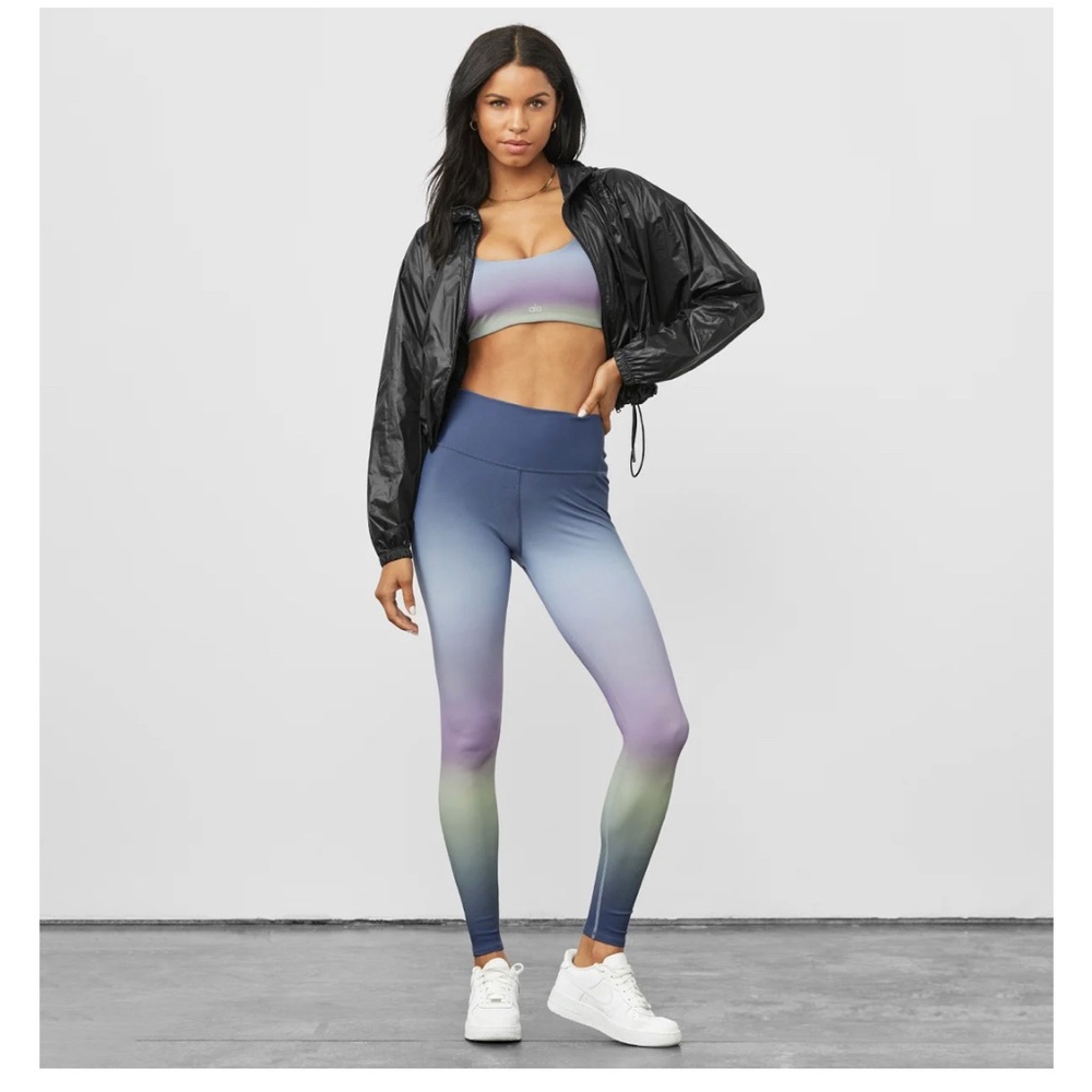 Brand New Alo Vapor High-Waist Gradient Dusk Legging size: XXS